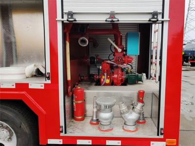 ISUZU NKR 3000 liters water tender fire truck