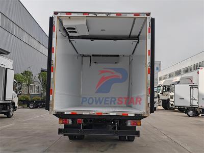 Isuzu 4 ton reefer box truck