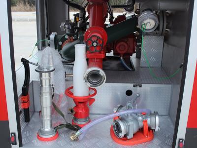 ISUZU 600P 3000 liters foam fire truck