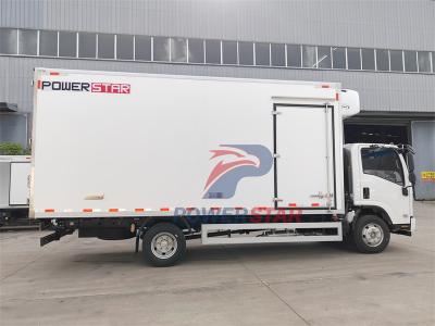 Isuzu 4 ton reefer box truck