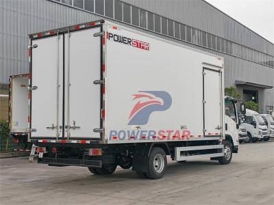Isuzu 4 ton reefer box truck