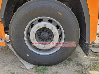 Isuzu GIGA 6X4 460HP truck chassis