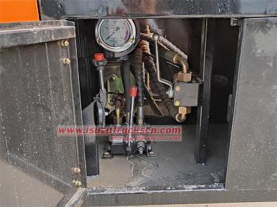 Kenya Isuzu 700P 5cbm combined jetting pump truck