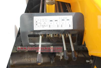 Isuzu truck mounted crane with hydraulic boom