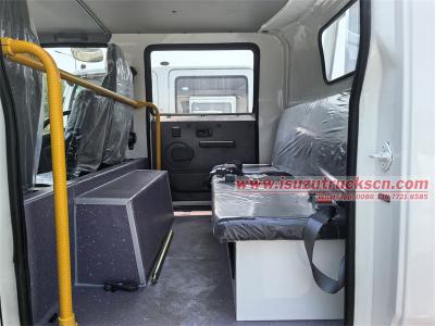 Isuzu KV100 double row cargo truck