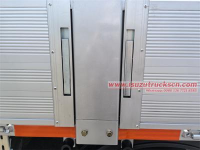 Isuzu KV100 double row cargo truck