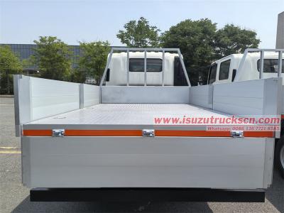 Isuzu KV100 double row cargo truck