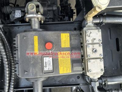 Albania Isuzu 10000L vacuum jetter truck