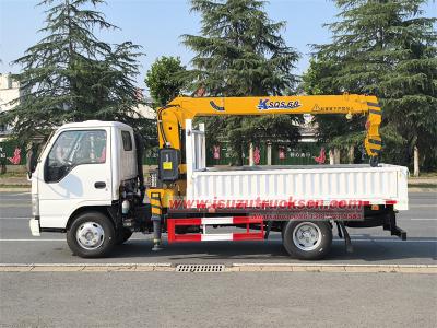 Isuzu 3tons telescopic crane truck
