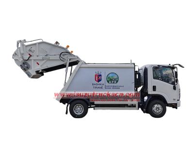 Isuzu KV600 6CBM waste compaction truck