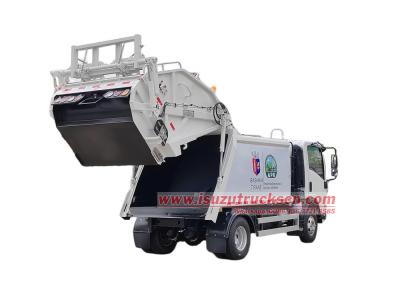 Isuzu KV600 6CBM waste compaction truck
