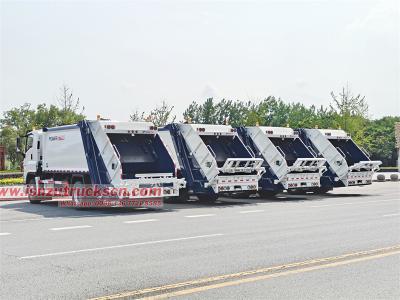 Isuzu FVR 14CBM rear lifting garbage truck