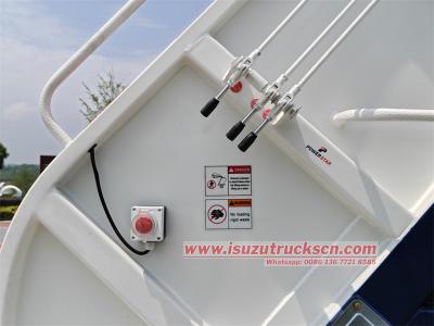 Isuzu FVR 14CBM rear lifting garbage truck