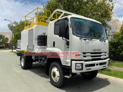 Isuzu 700P 4x4 off-road diesel tanker service truck