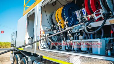 Isuzu FVZ 8X4 12cbm fuel lubrication service truck