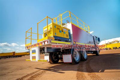Isuzu GIGA 6X4 15cbm fuel and lubrication service vehicle