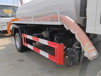 Isuzu KV100 5000 liters fecal suction truck