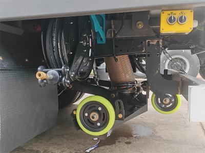 Isuzu 100P 5cbm road sweeper truck