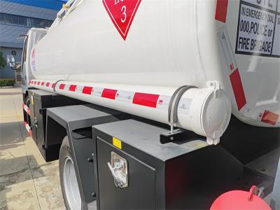 Isuzu ELF 4000 liters fuel refueling truck