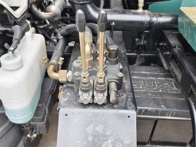 Isuzu100P 3000L vacuum pumper tanker truck