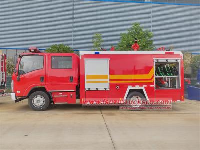 Isuzu 700P double row 4000L foam fire truck