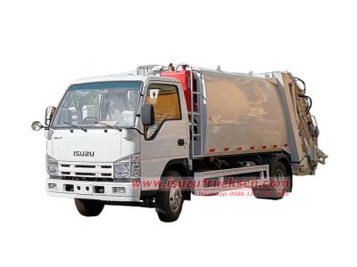 Isuzu 100P 7cbm rear loader truck