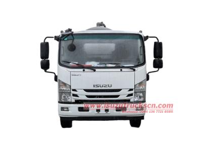 Isuzu 700P 8CBM vacuum suction truck