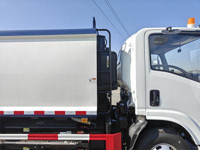 Isuzu EVM600 6cbm electric rear loader truck