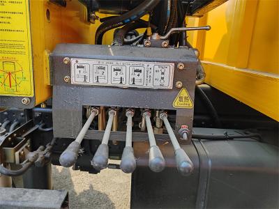 Isuzu 700P RHD truck mounted crane