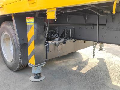 Isuzu 700P RHD truck mounted crane