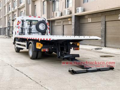 Isuzu 5T flatbed recovery towing truck