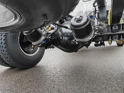Isuzu KV600 automatic cargo truck chassis