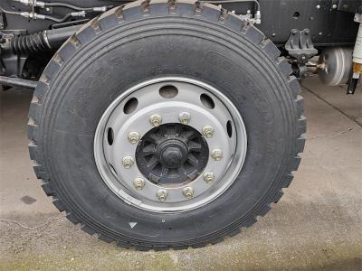  Isuzu 8x4 cargo truck with Automatic transmission