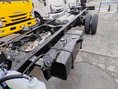 new Isuzu 100P 5-ton truck chassis