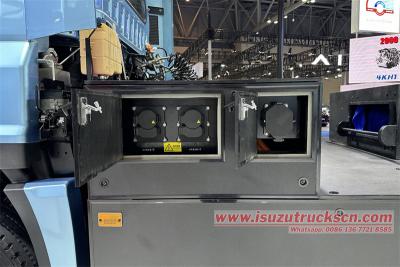Isuzu Electricity tractor head with 352kWh