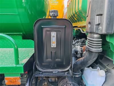 Isuzu KV600 6000 liters septic tanker truck