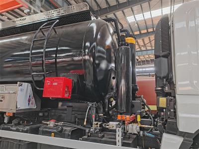 Isuzu FTR GIGA 15000 liters sewage suction truck