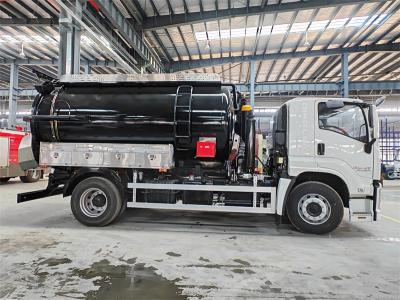 Isuzu FTR GIGA 15000 liters sewage suction truck