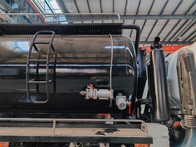 Isuzu NPR 700P 8000 liters combined jetting truck