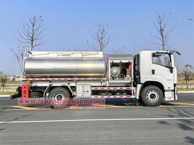 Isuzu FTR GIGA 10000L aircraft refueling truck