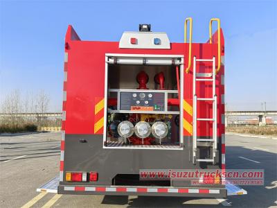 Isuzu 12 cbm industrial fire tender