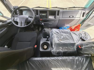 ISUZU 14000L vacuum jetting truck