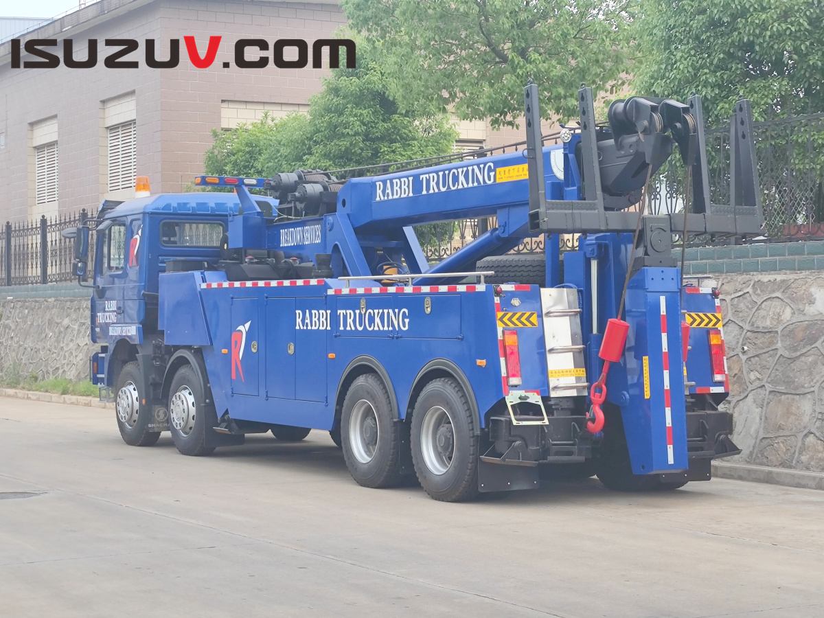 ISUZU Giga 12wheels 8*4 Heavy Duty 30T 40T 360 Degree Rotate Wrecker Truck for sale