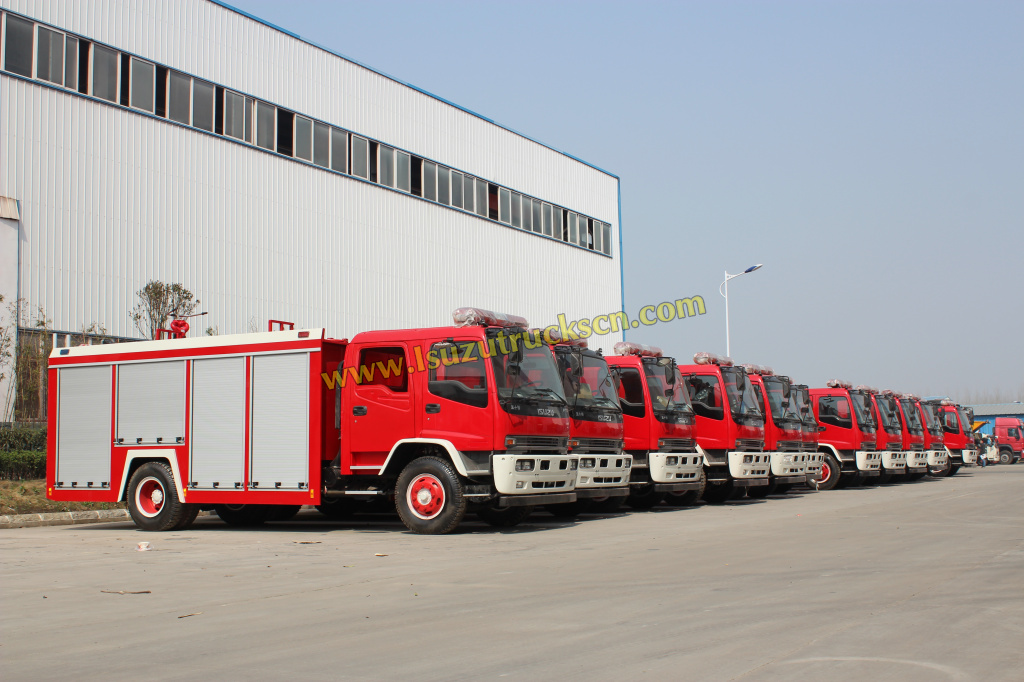 Cambodia custom made ISUZU FTR 5000L Fire fighting trucks for sale 