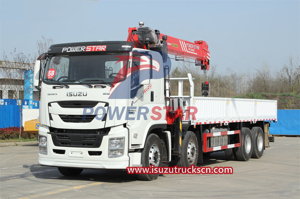 The main features of Isuzu GIGA boom truck crane