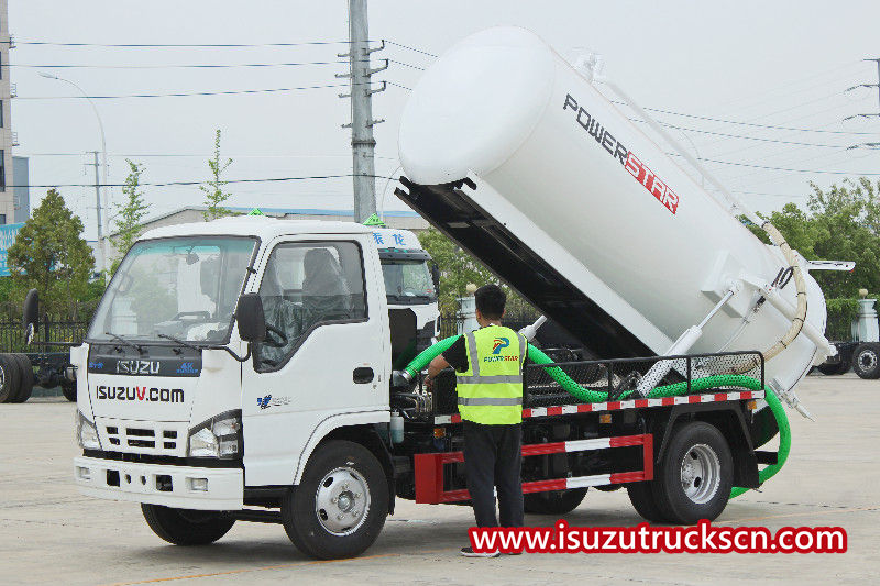 Isuzu Vacuum suction truck operation manual new Isuzu 6000Liters sewage truck.